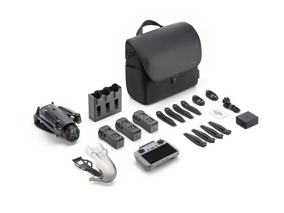 DJI Mavic 4 Pro Combo  Drone 1063Gr. (DJI RC Pro 2) (EU) (Dji Türkiye Karfo Karacasulu Garantili)